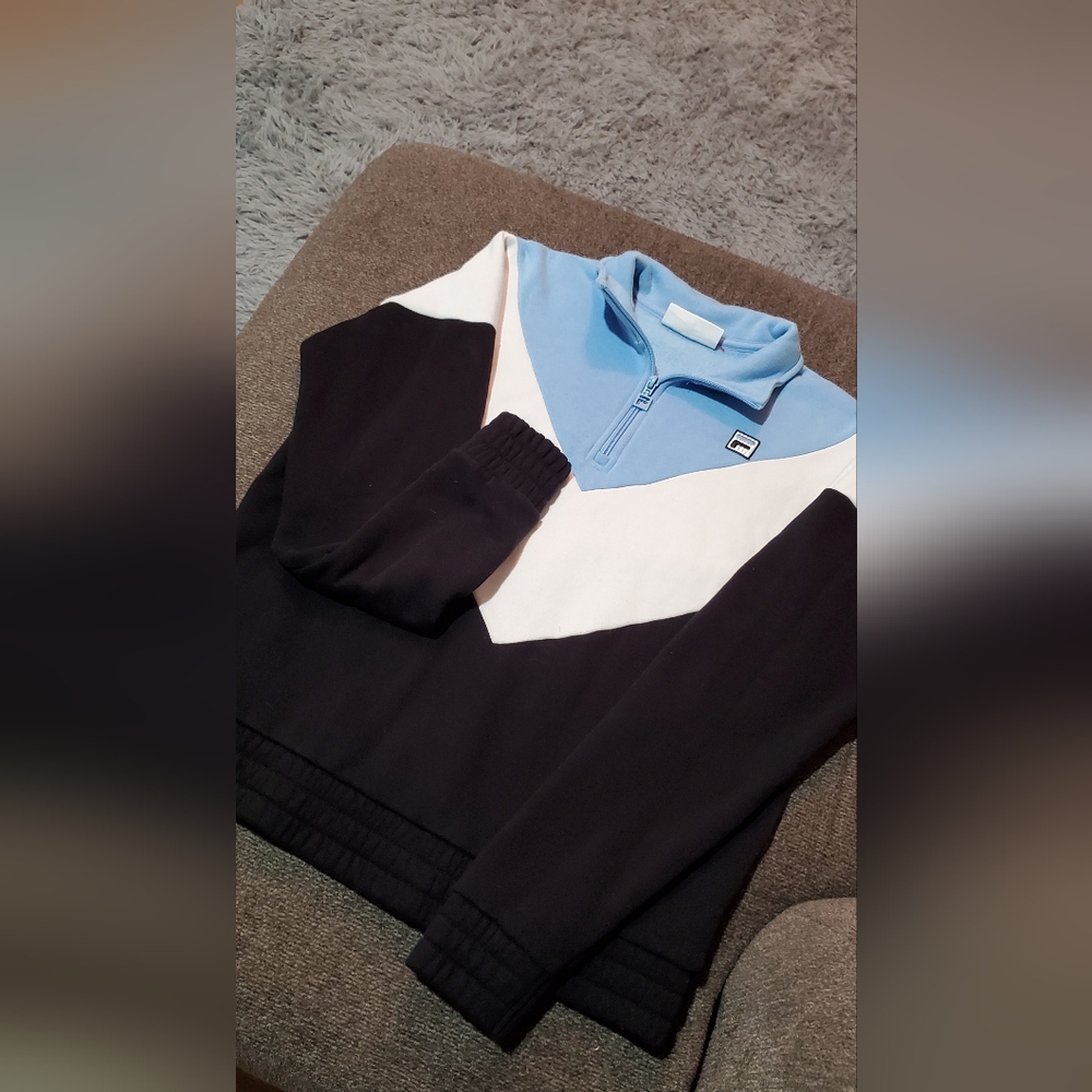 *SOLD* Fila Pullover